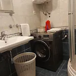 شقة Ivan